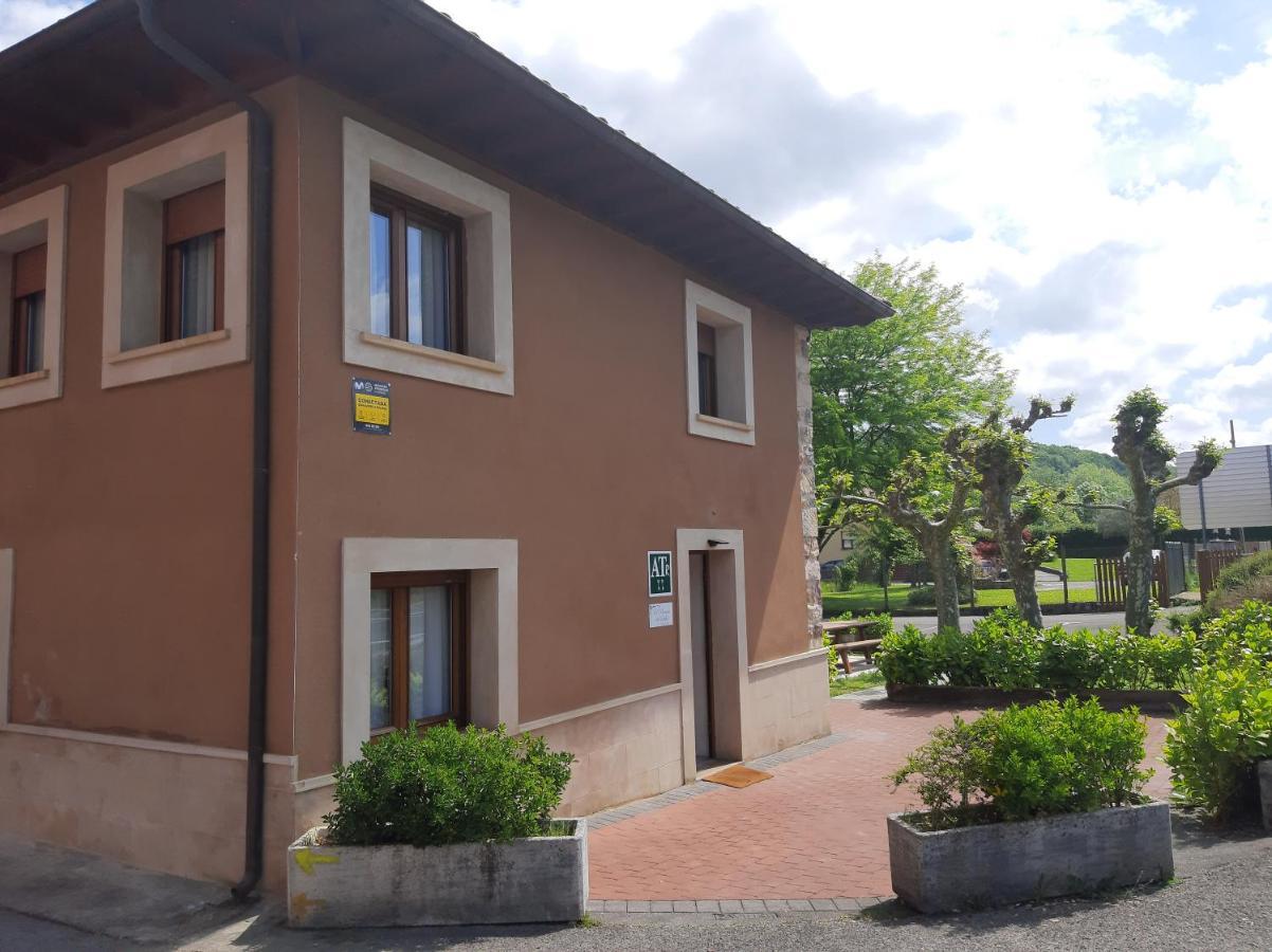 El Puentin Del Sella Con Wifi Y Parking Gratuito Apartment Cangas de Onis Exterior photo