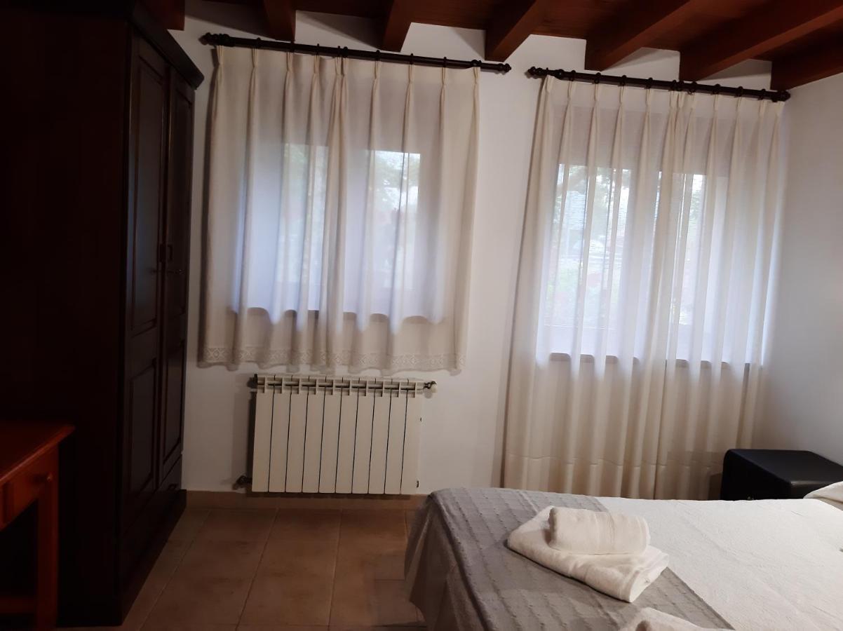 El Puentin Del Sella Con Wifi Y Parking Gratuito Apartment Cangas de Onis Exterior photo