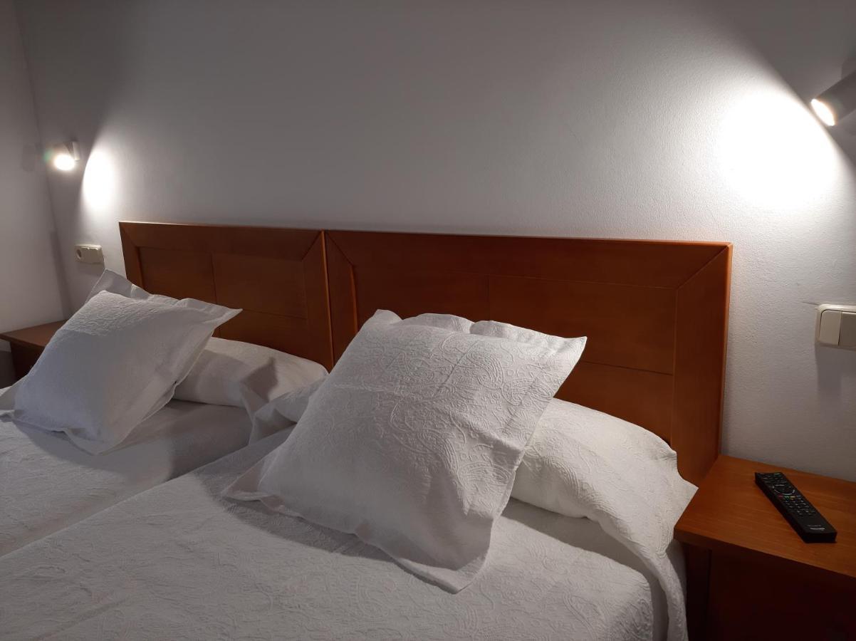 El Puentin Del Sella Con Wifi Y Parking Gratuito Apartment Cangas de Onis Exterior photo